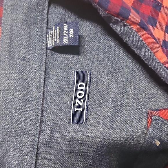 Men's Izod Red and Blue Plaid Flannel Shirt XXL - Picture 2 of 4